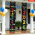 Banner para puerta principal con tema de graduación 2026,