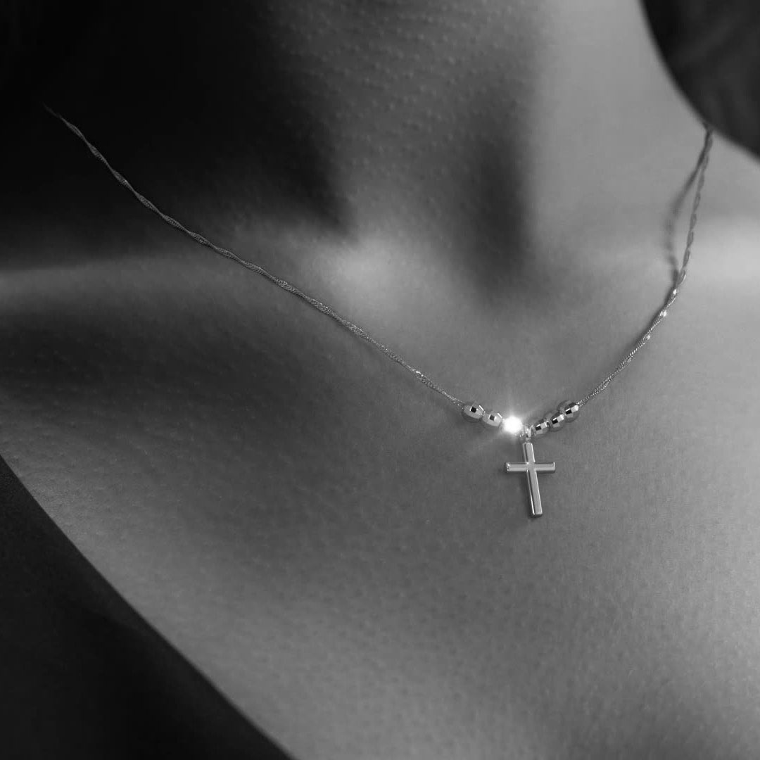 Collar De Cruz De Plata 925 Con Bola Diamantada De 45 Cm