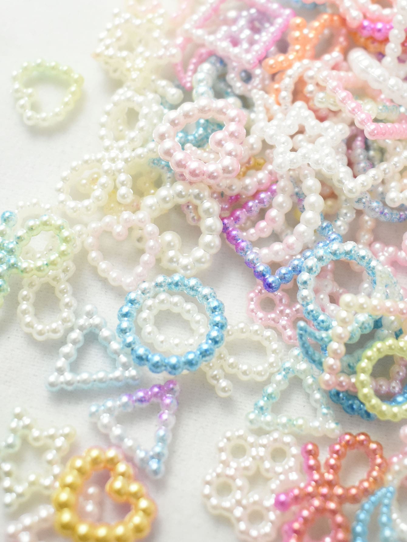 Yiwu Qiyou Accessories Co.