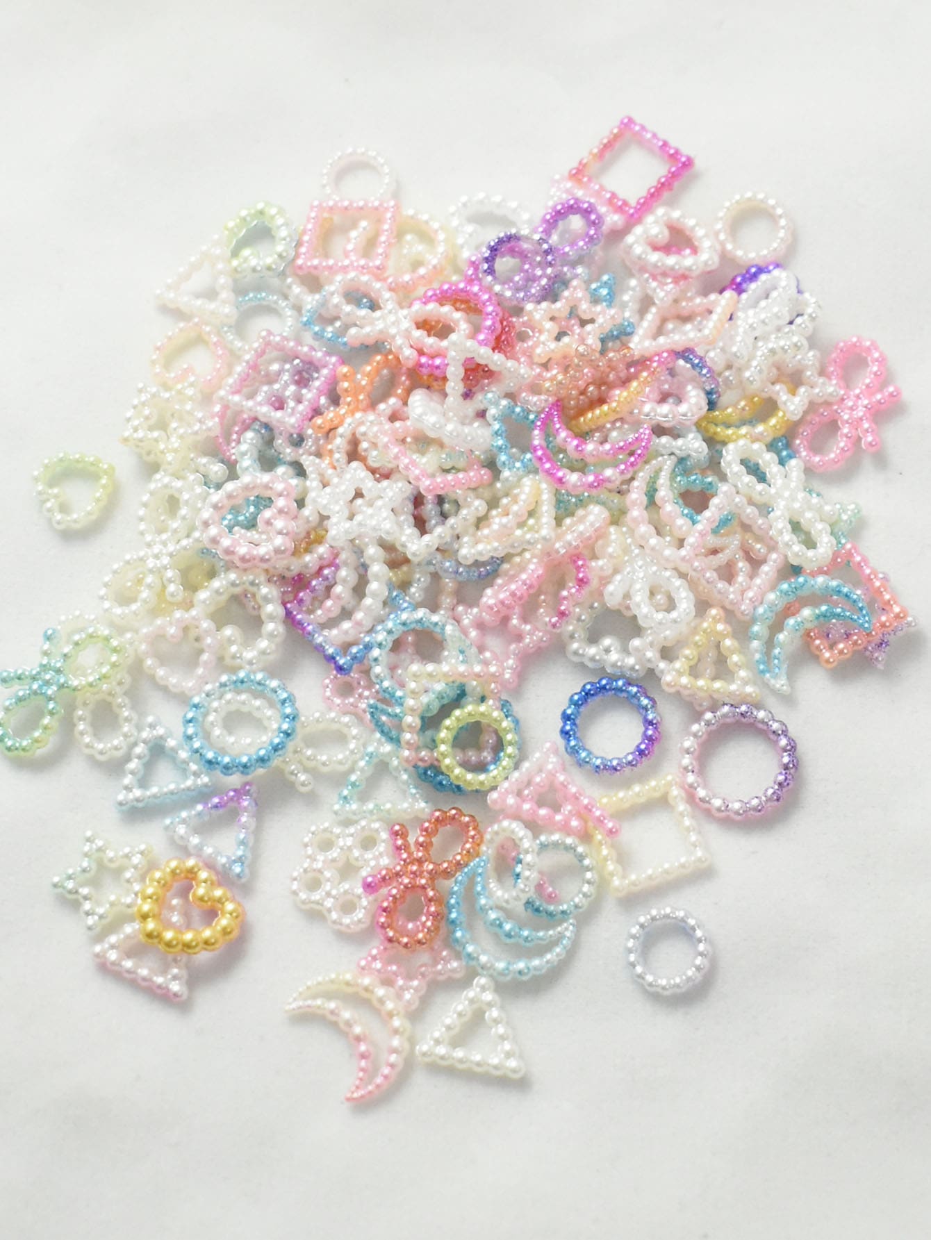 Yiwu Qiyou Accessories Co.