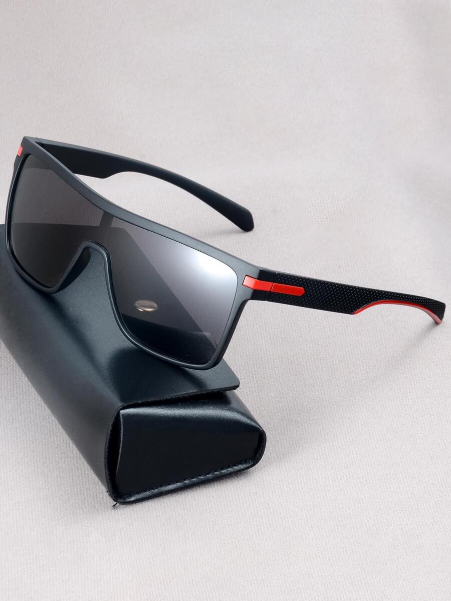 gafas de moda con marco envolvente gris