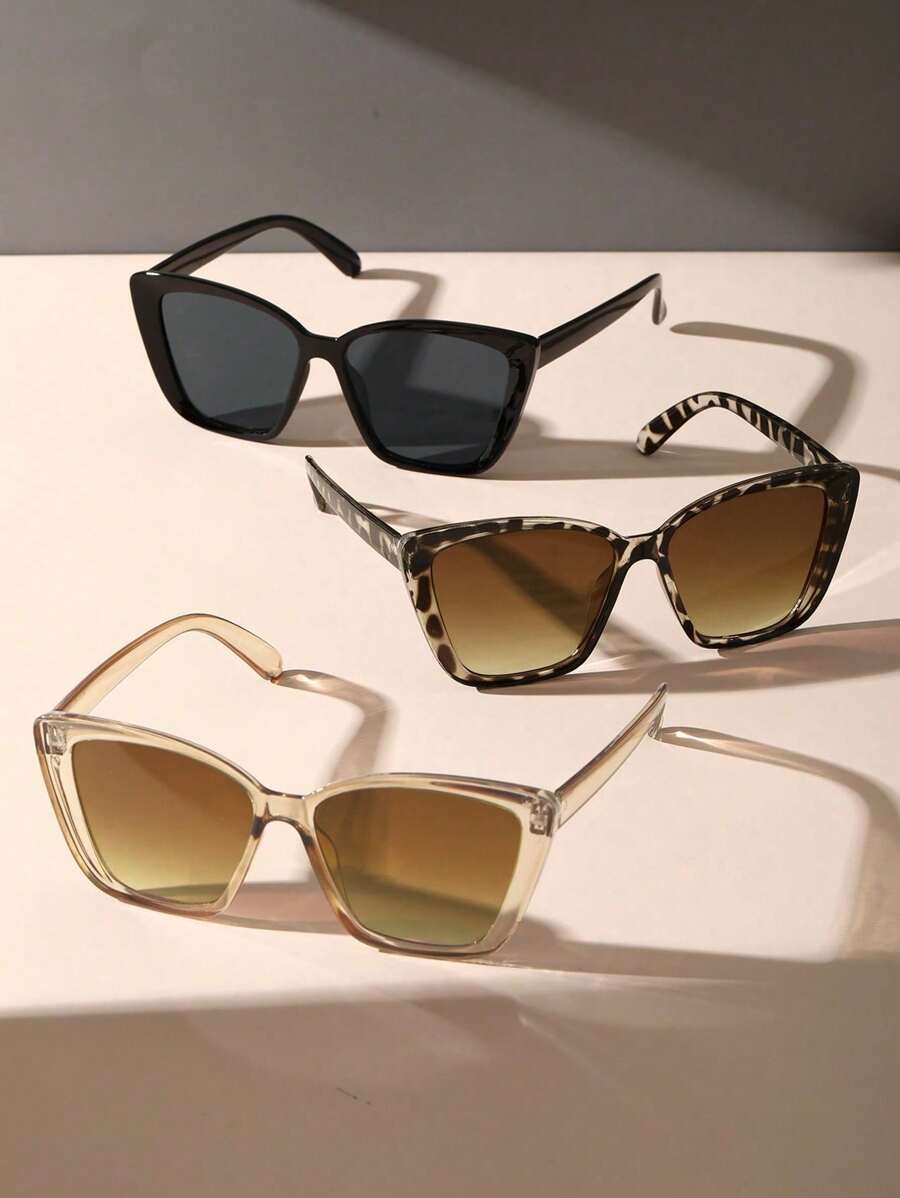 gafas de mujer con montura en forma de ojo de gato