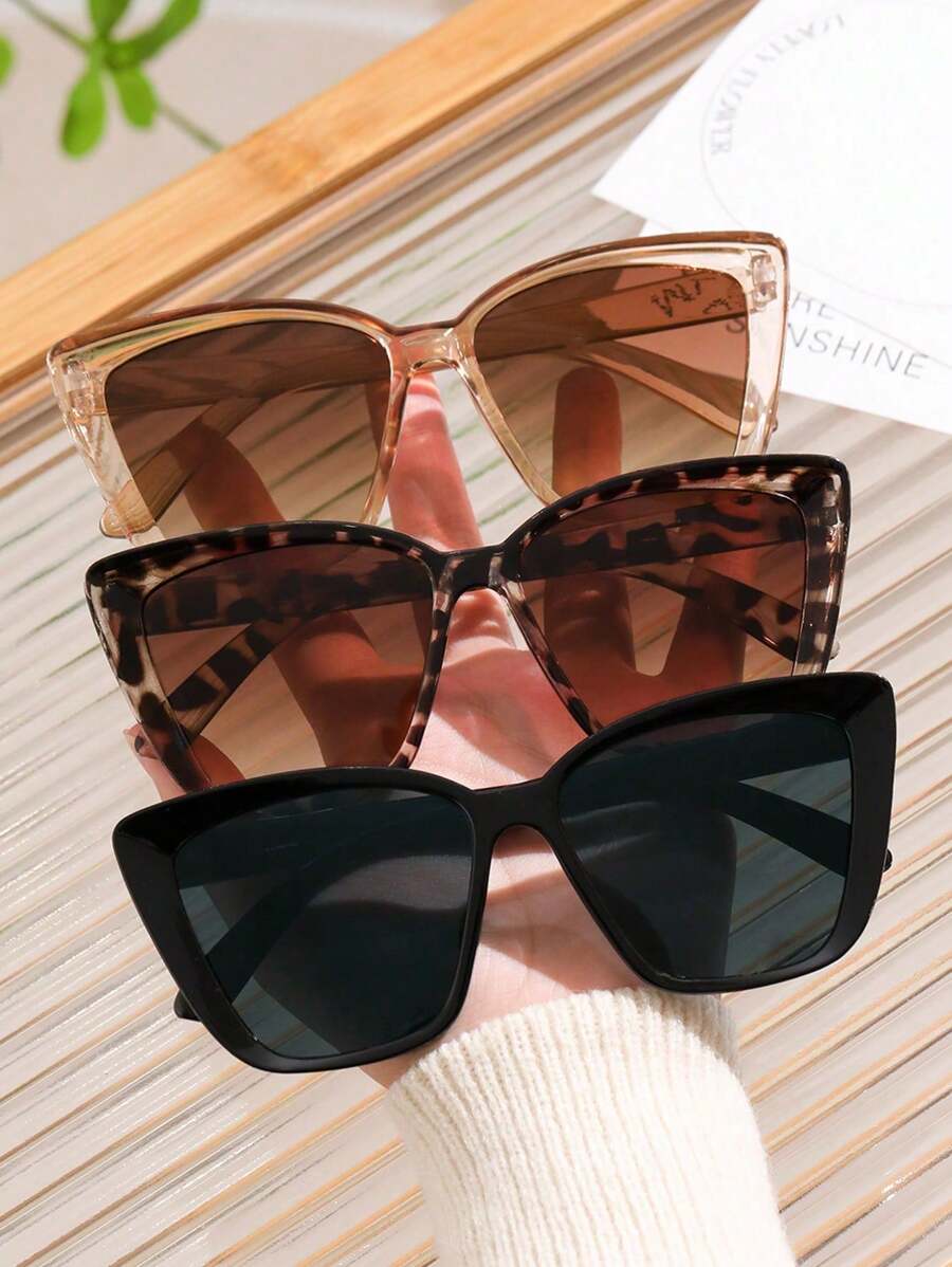 gafas de mujer con montura en forma de ojo de gato
