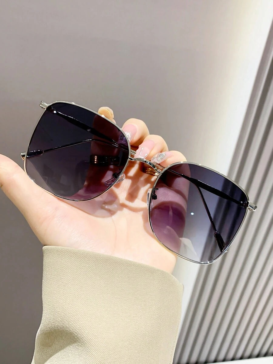 Gafas de sol de marco metálico cuadrado extra grande