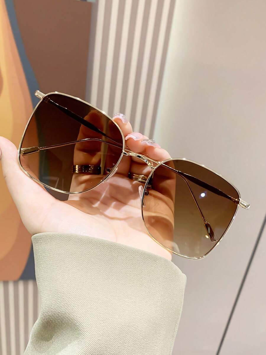 Gafas de sol de marco metálico cuadrado extra grande
