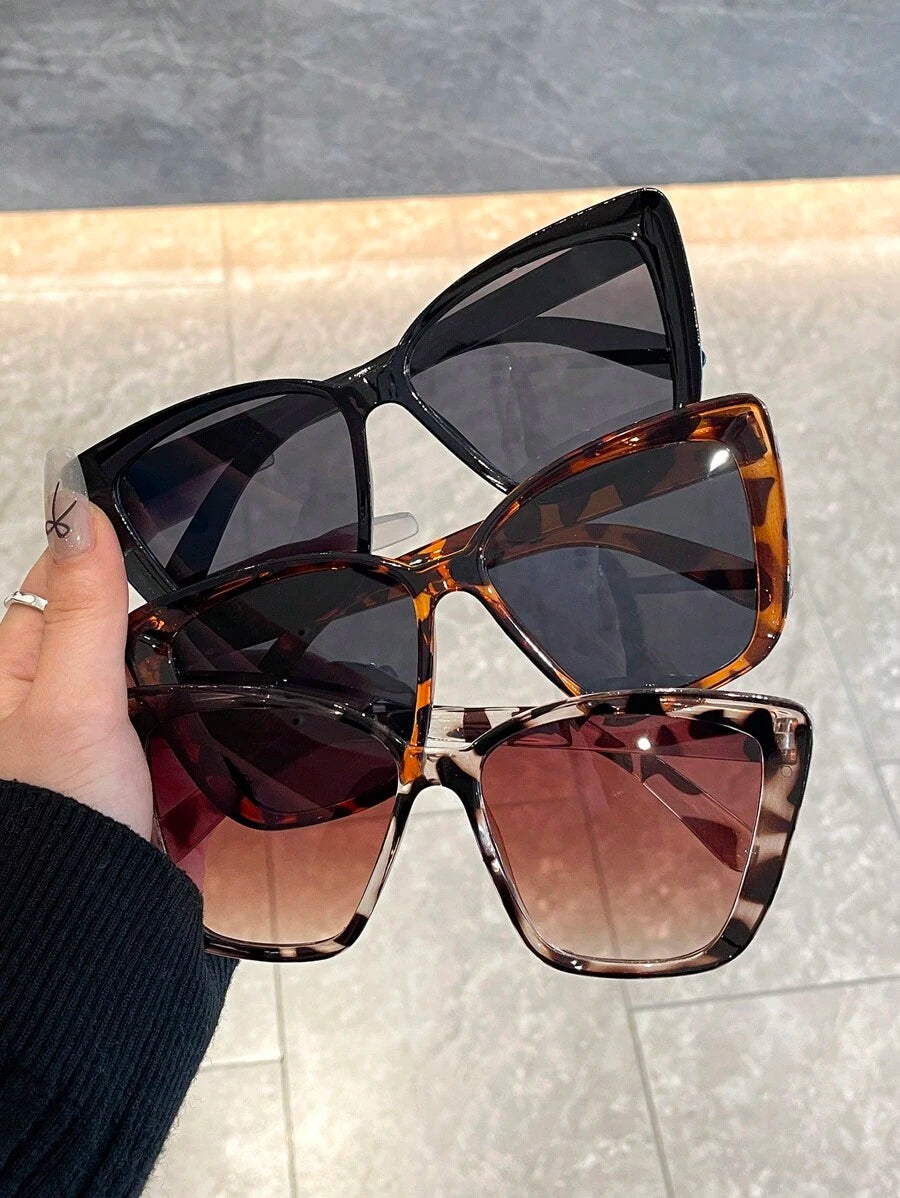 gafas de mujer con montura en forma de ojo de gato