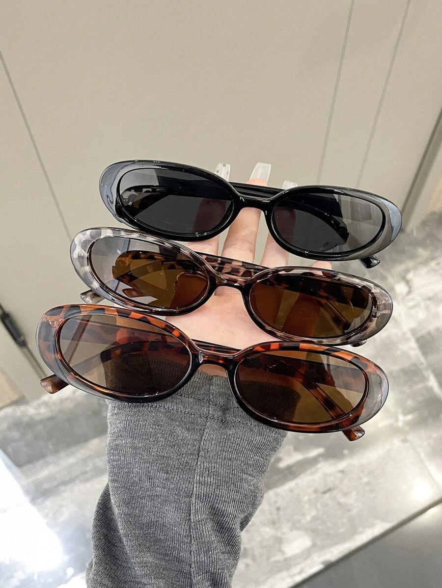gafas con estampado de leopardo y marcos geométricos multicolor