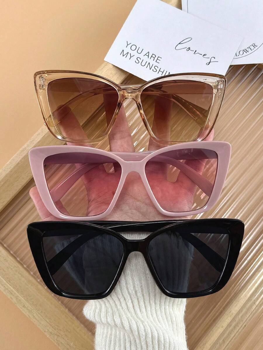 gafas de mujer con montura en forma de ojo de gato