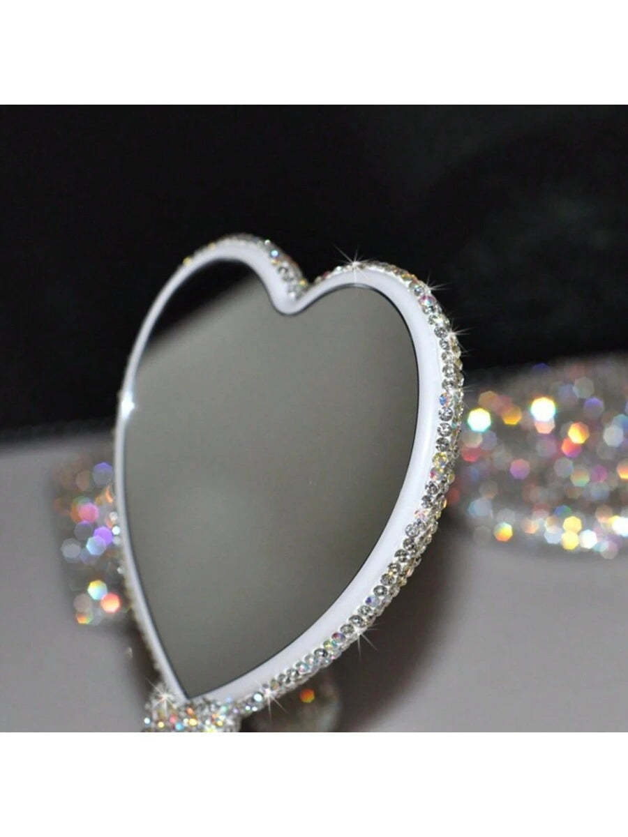 Espejo de maquillaje en forma de corazón