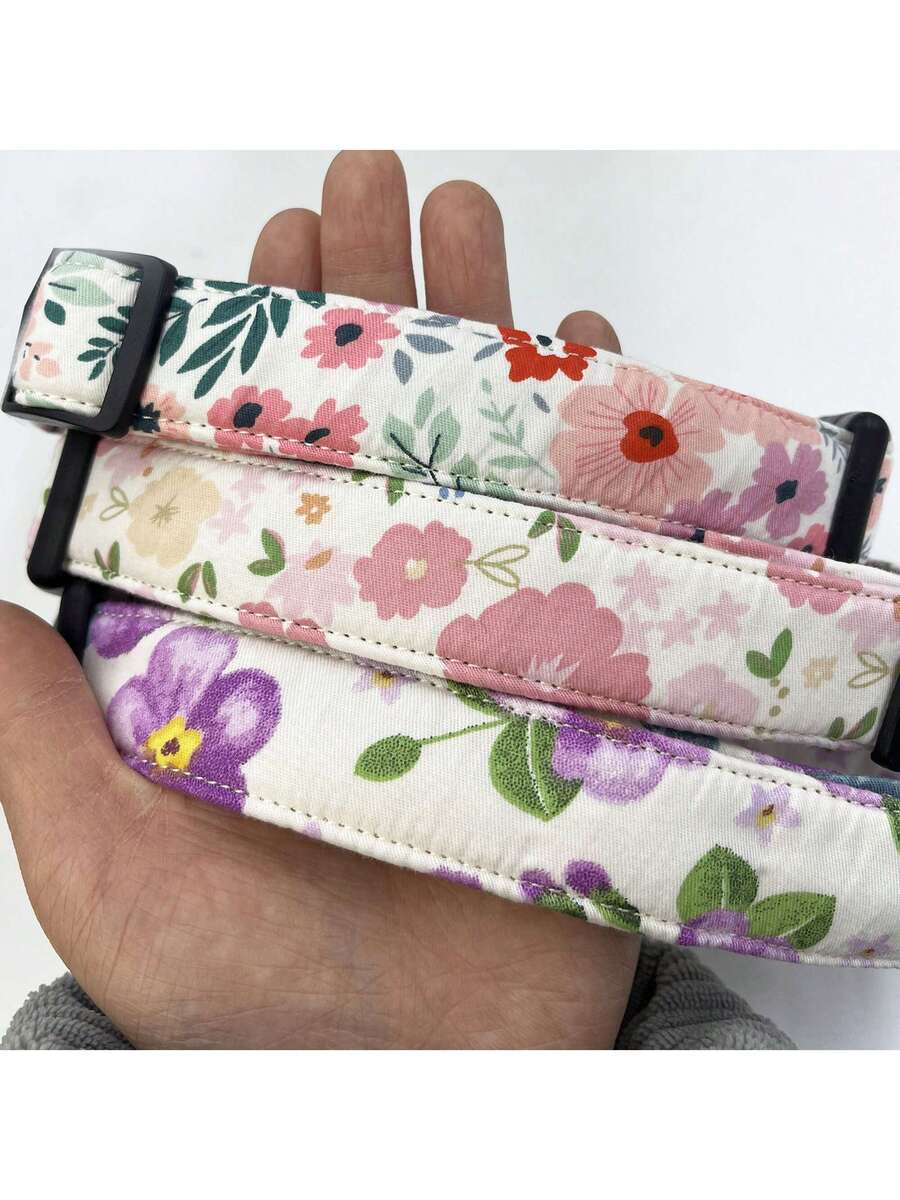 Collar de perro con estampado floral