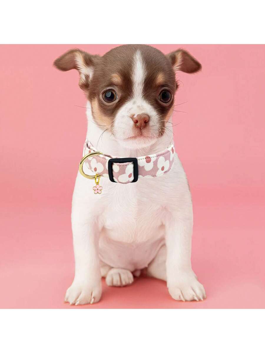 Collar de perro con estampado floral
