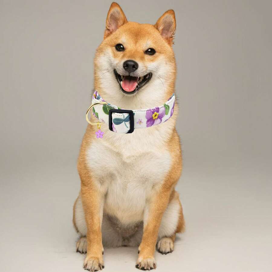 Collar de perro con estampado floral