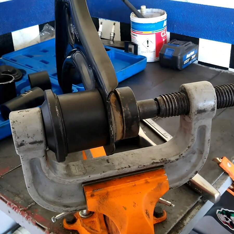 Kit Profesional Extractor de Rótulas 4WD/2WD – 22 Piezas con Estuche