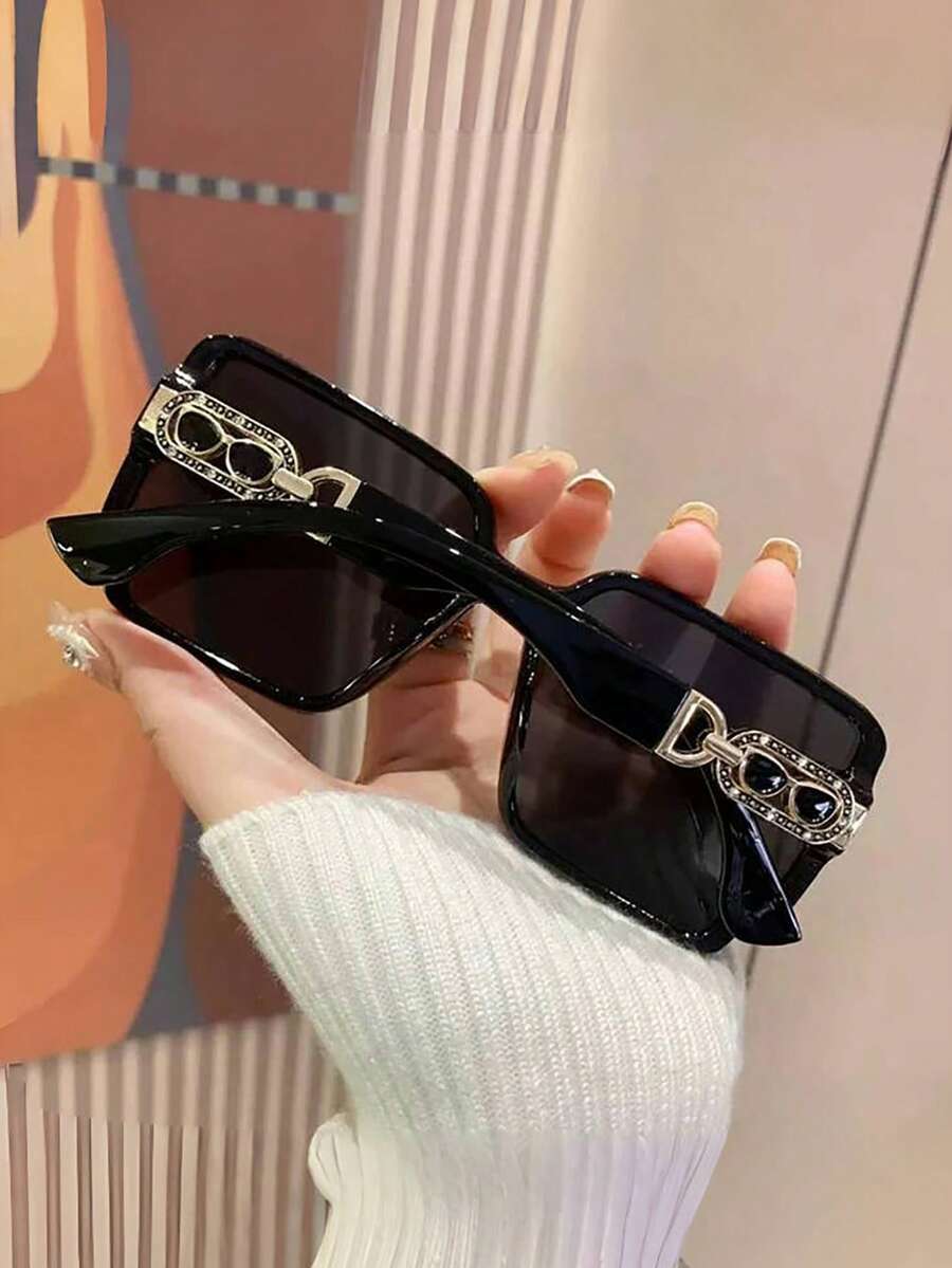 Gafas con montura grande cuadrada