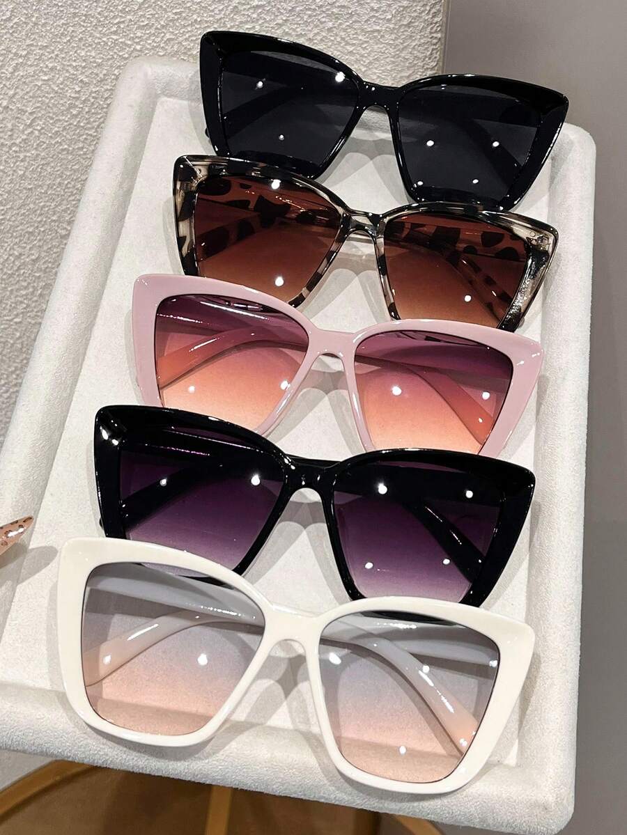 gafas de mujer con montura en forma de ojo de gato