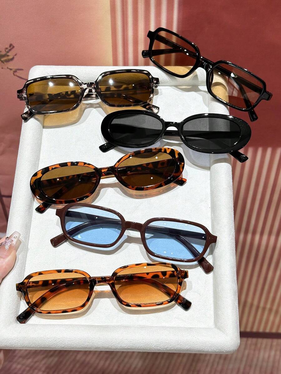 gafas con estampado de leopardo y marcos geométricos multicolor