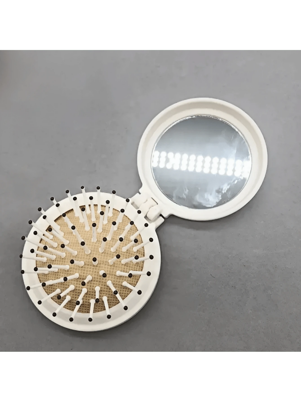 10pcs Espejos De Bolsillo Para Maquillaje Portátil Con Peine
