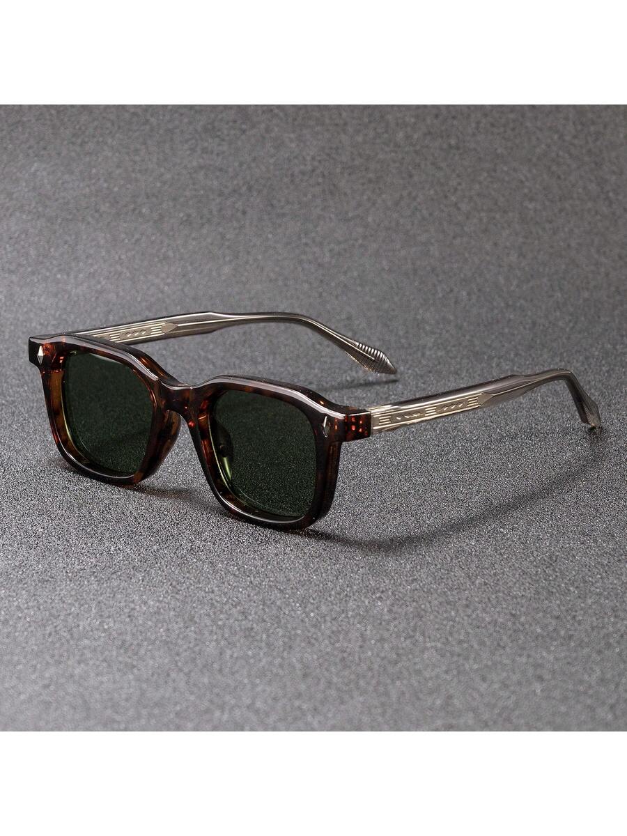 Gafas con diseño de patilla de metal
