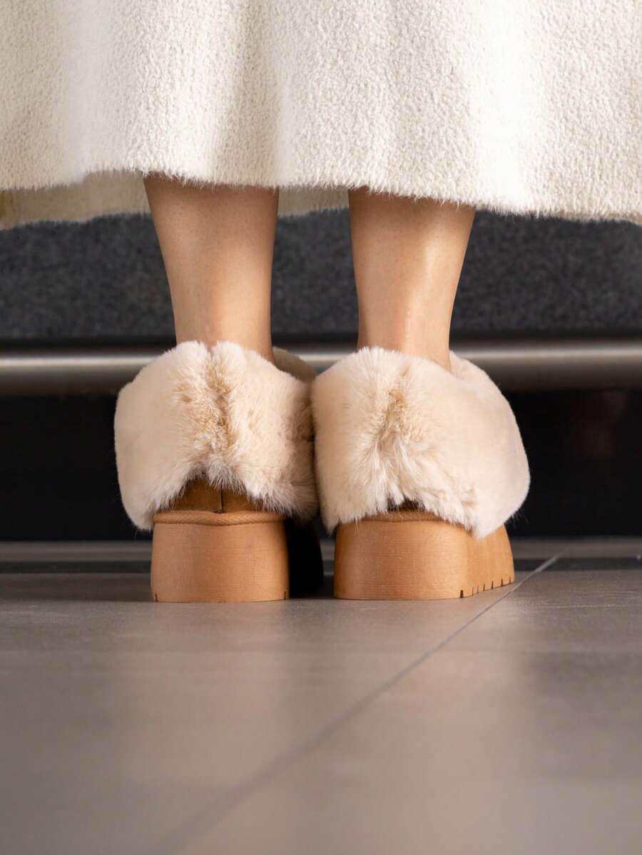 Bota de moda,bota de dama con peluche por fuera y por dentro