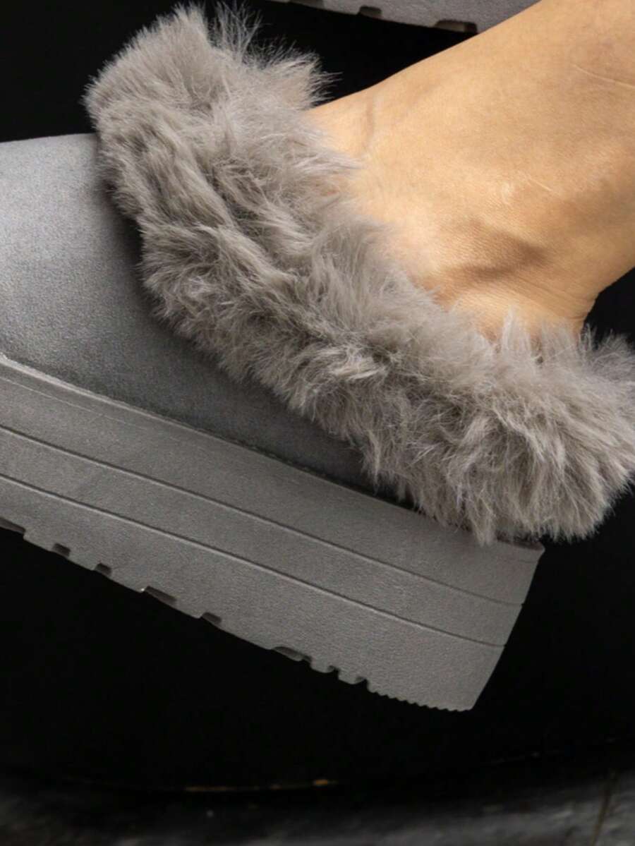 Calzado tipo slip-on con plataforma
