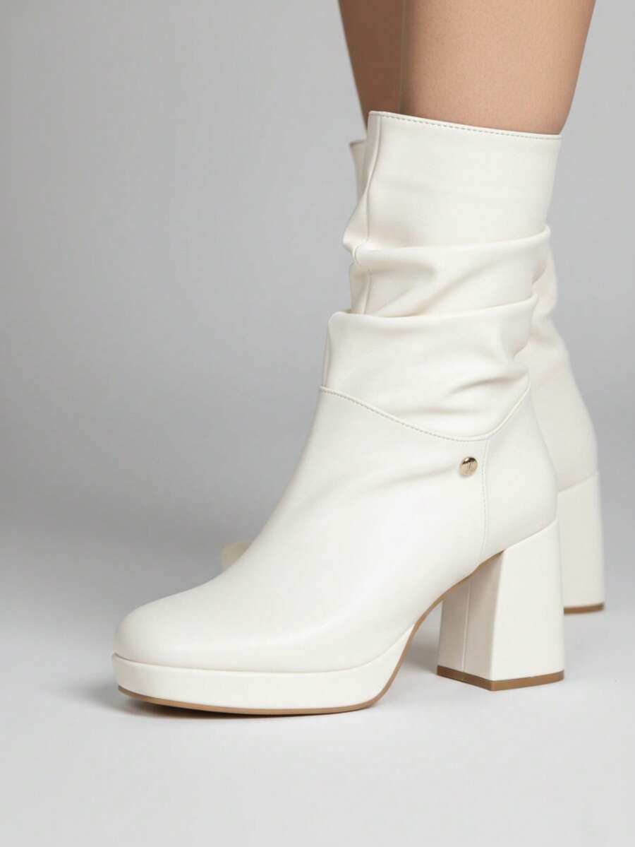 Botines Blancos de Tacón