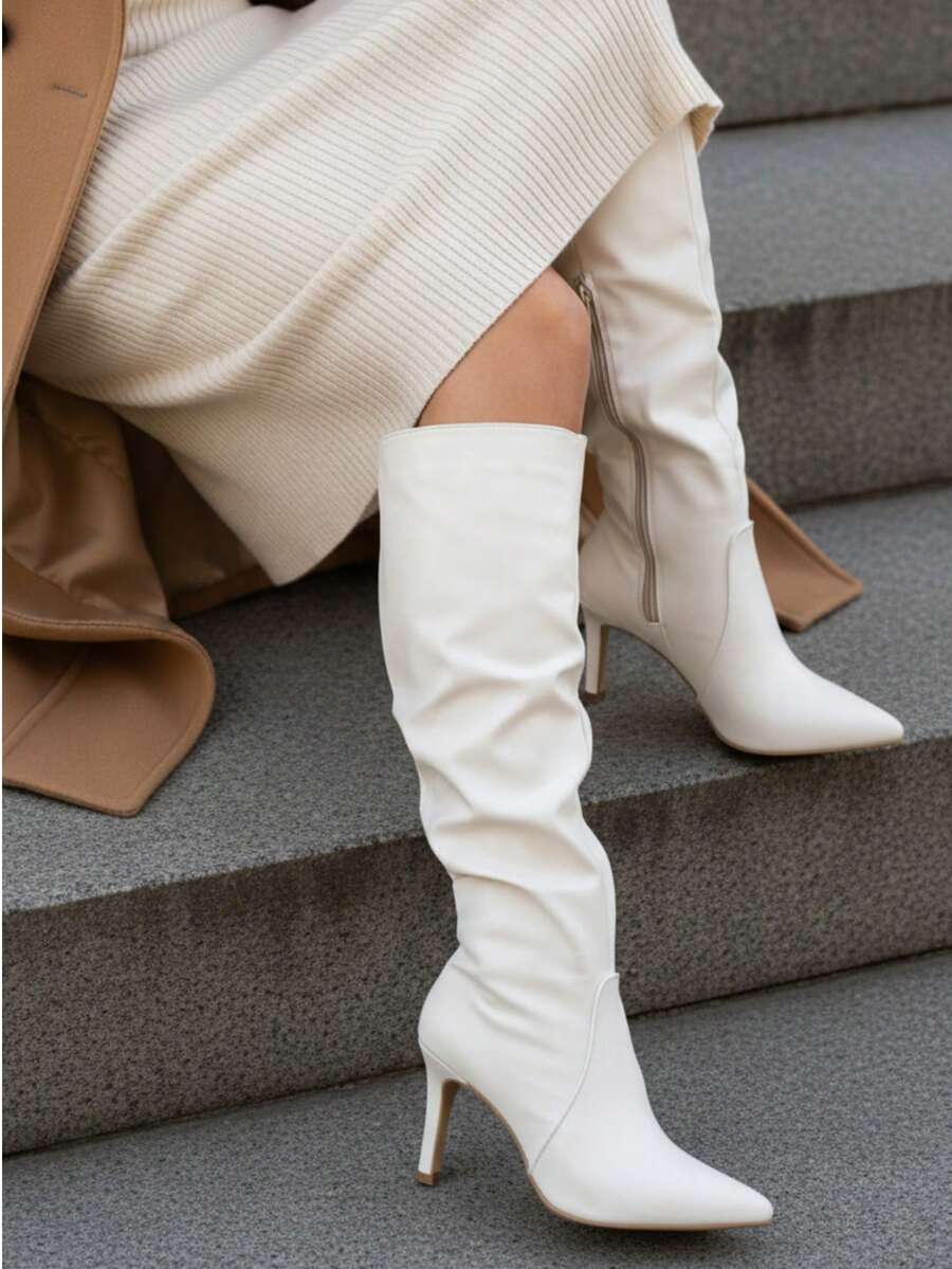 Botas Altas Blancas Fruncidas con Tacón de Aguja Elegantes