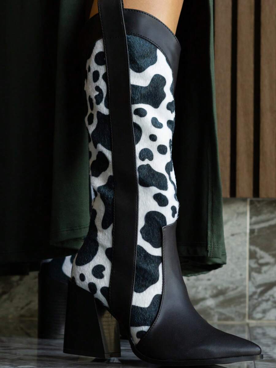 Botas Western con Estampado de Vaca y Tacón Grueso