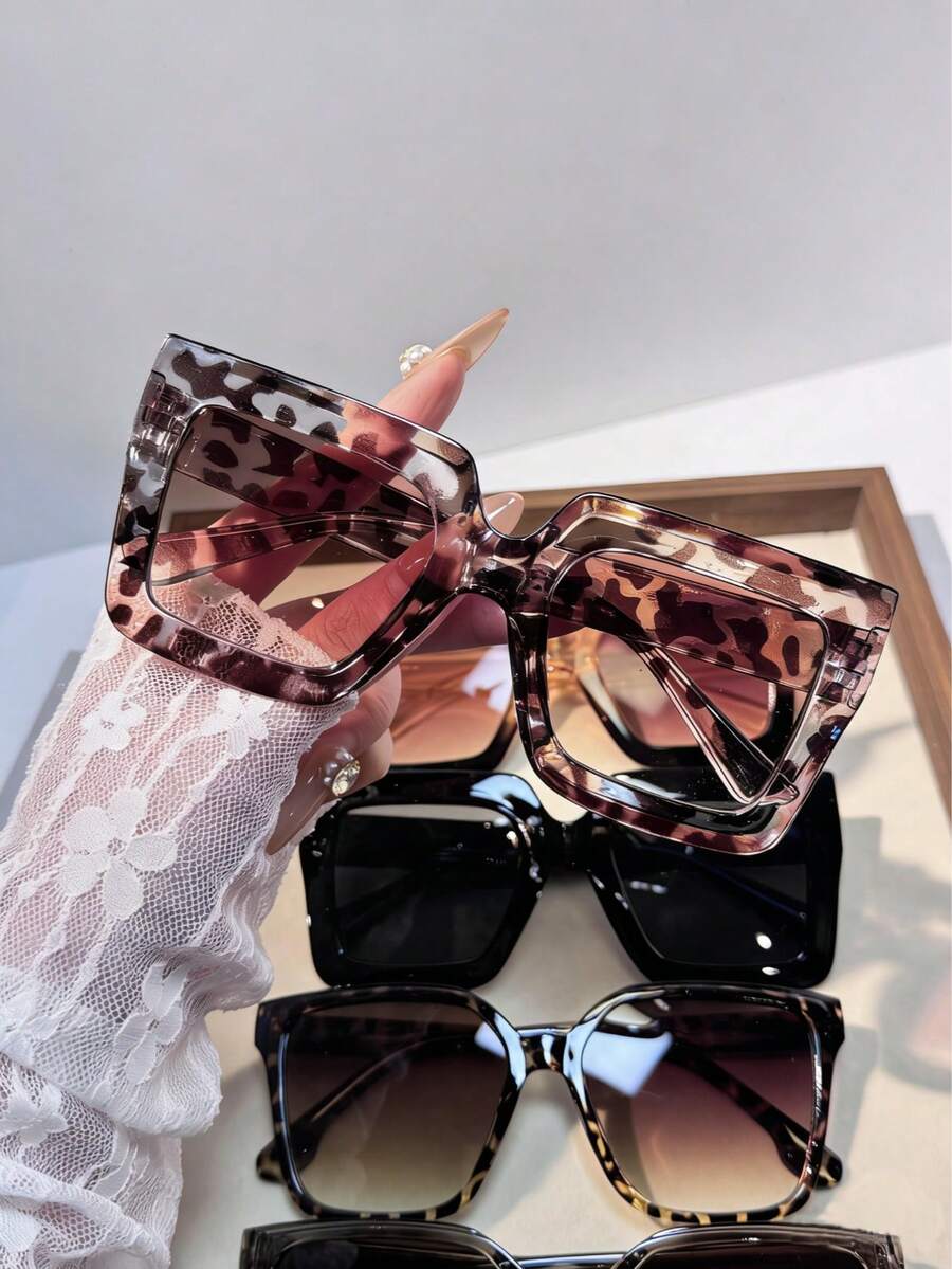 gafas unisex de marco cuadrado grande y retro