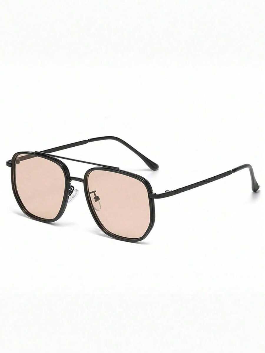 Gafas de mujer con montura cuadrada retro