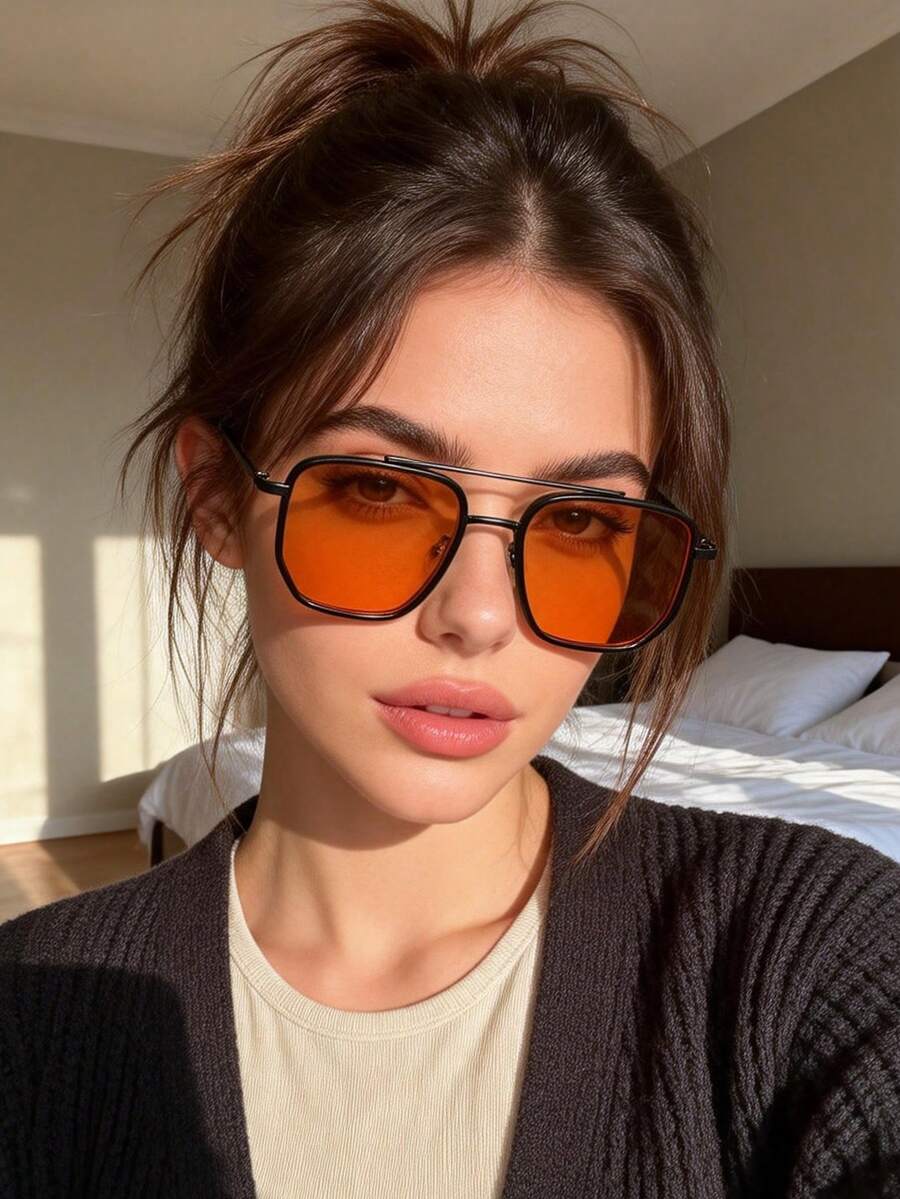 Gafas de mujer con montura cuadrada retro