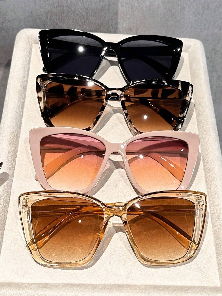 gafas de mujer con montura en forma de ojo de gato