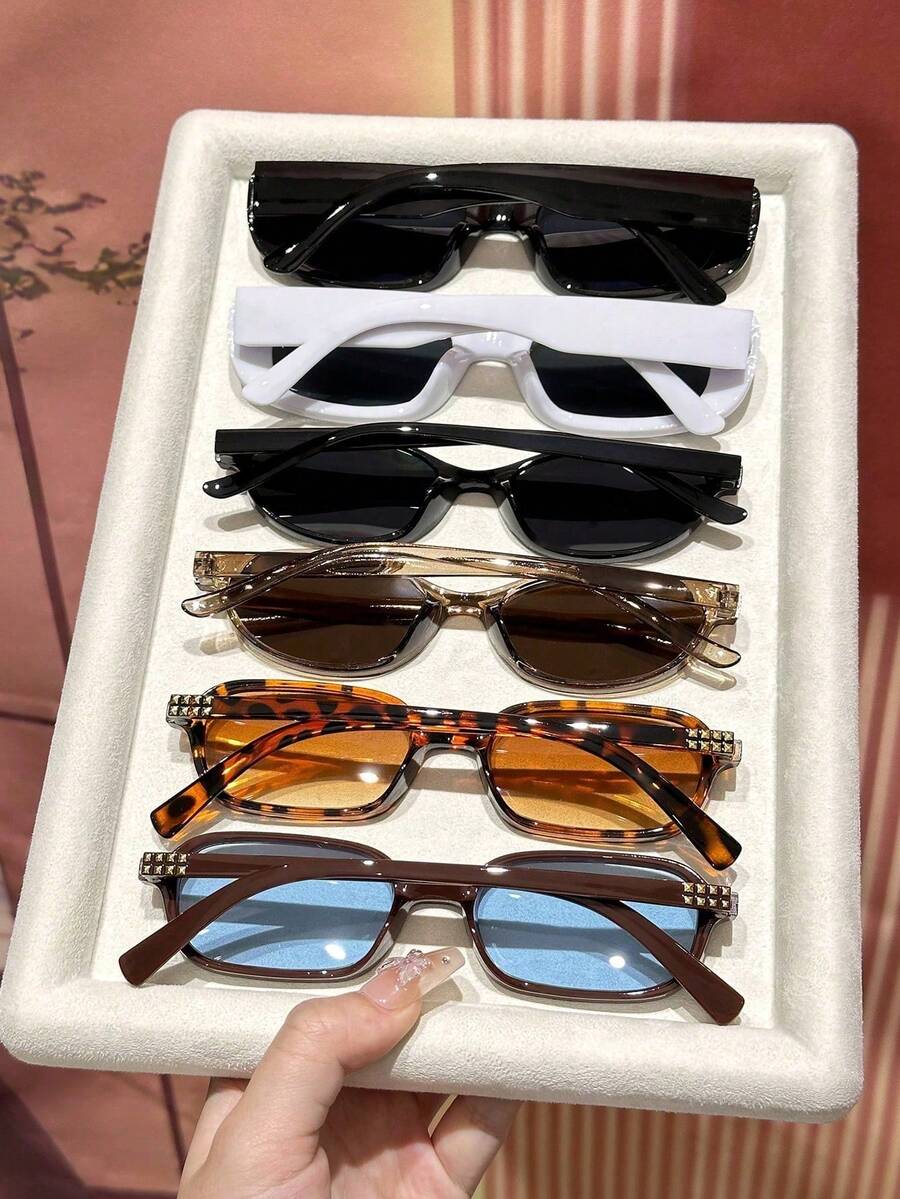 gafas con estampado de leopardo y marcos geométricos multicolor