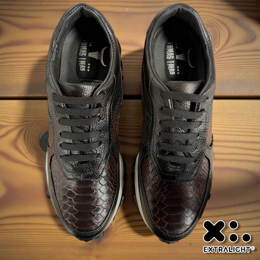 SNEAKERS TENIS ELEGANTE TOMAS IMAS PIEL GRABADA PITON VENADO SUEL TECNOLOGIA EXTRALIGTH HERCHO EN MEXICO