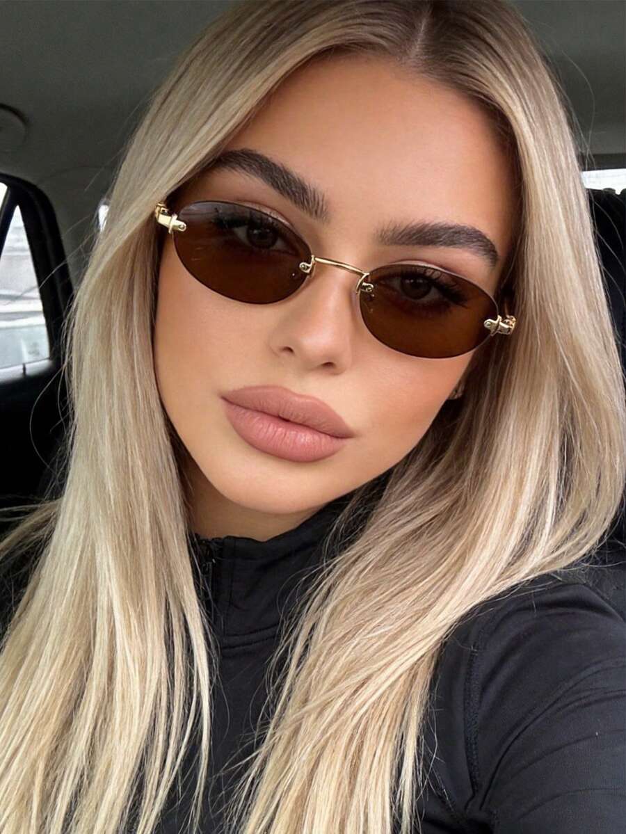 gafas elegantes y de alta gama con forma ovalada para mujeres