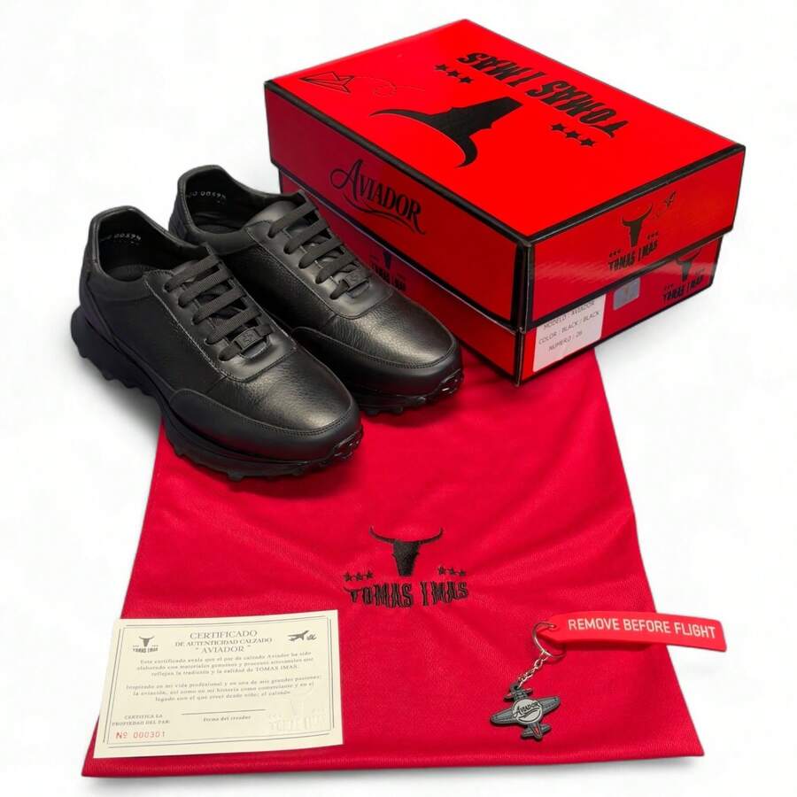 Aviador Sneakers Piel Genuina Suave Suela Xl Extralight® Negro Total Calzado Comodo Hecho En Mexico.