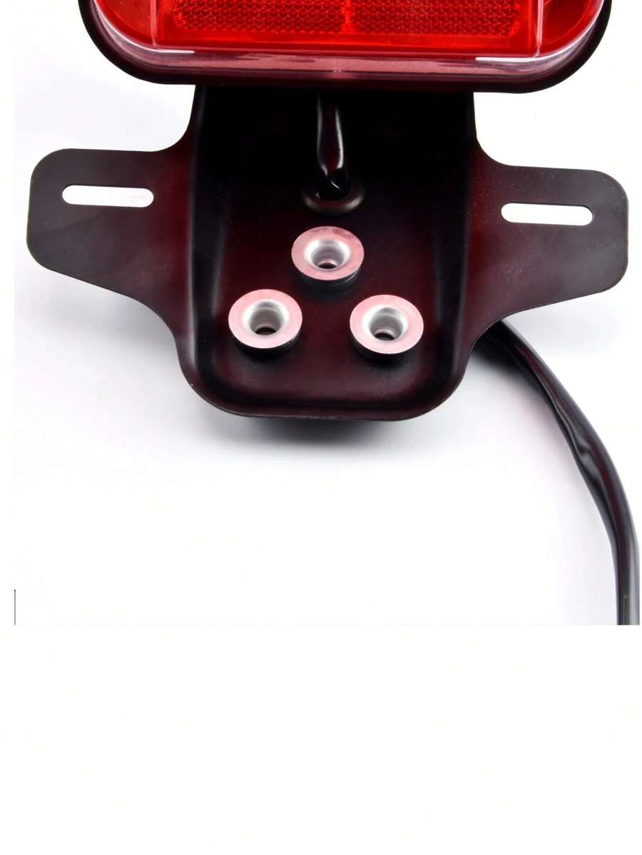 Luz trasera de freno para motocicleta