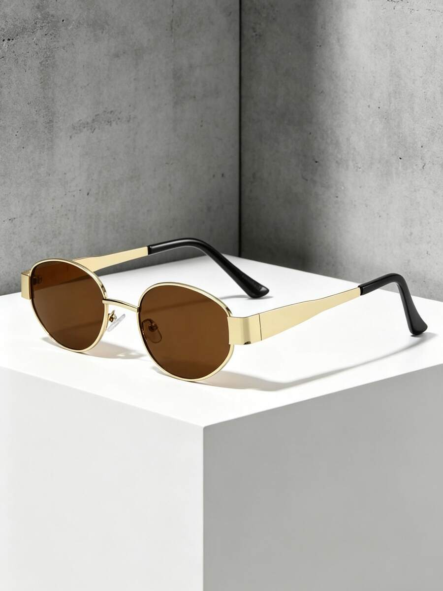 gafas con montura de metal ovalada vintage