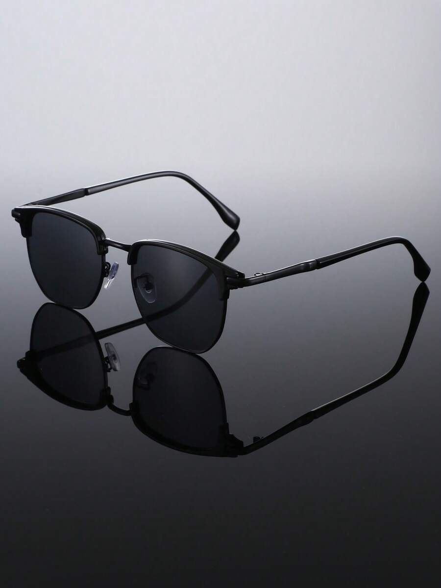 gafas con montura metálica