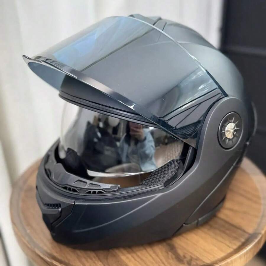 Casco Abatible para Moto con Doble Visera