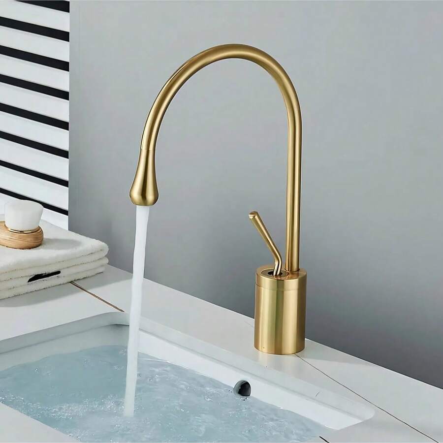 Grifos de baño en oro cepillado