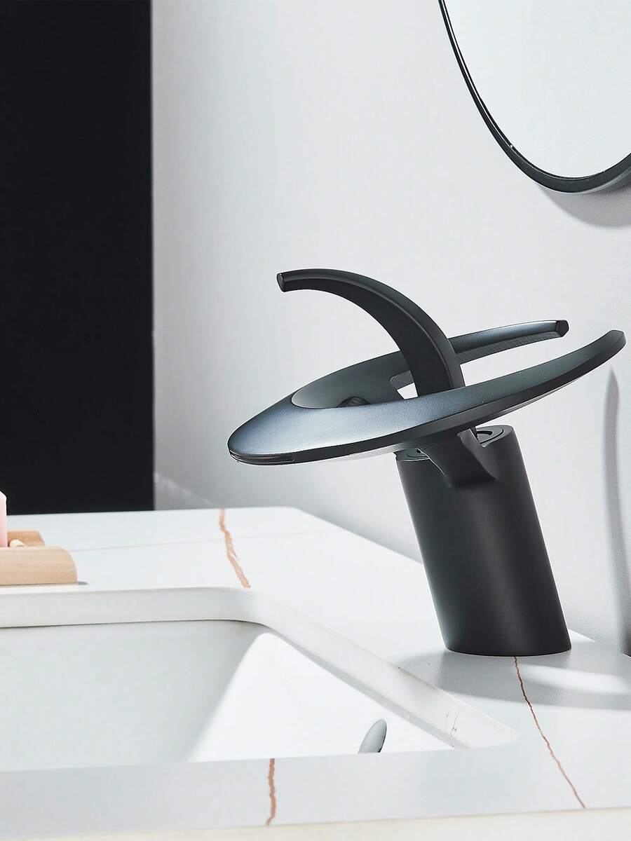 Mezclador monomando para lavabo tipo cascada