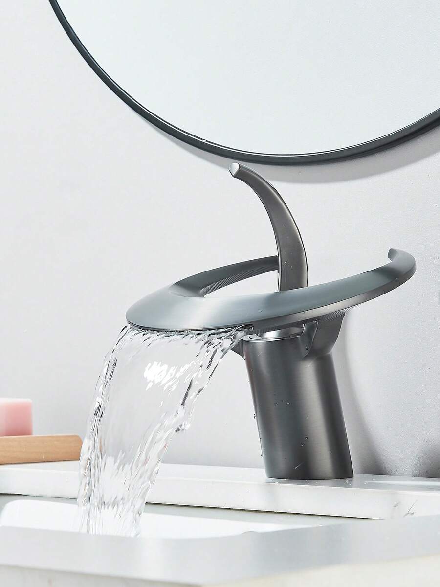 Mezclador monomando para lavabo tipo cascada