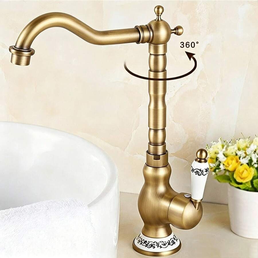 Grifo de baño de latón antiguo