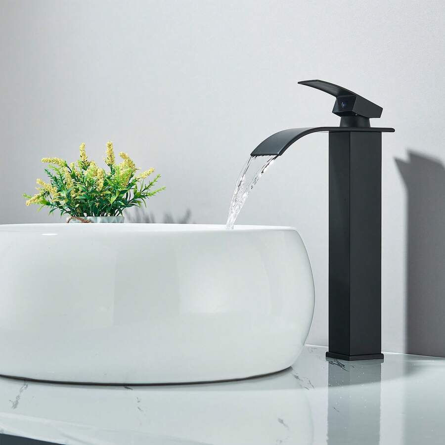 Grifo de baño cromado para lavabo