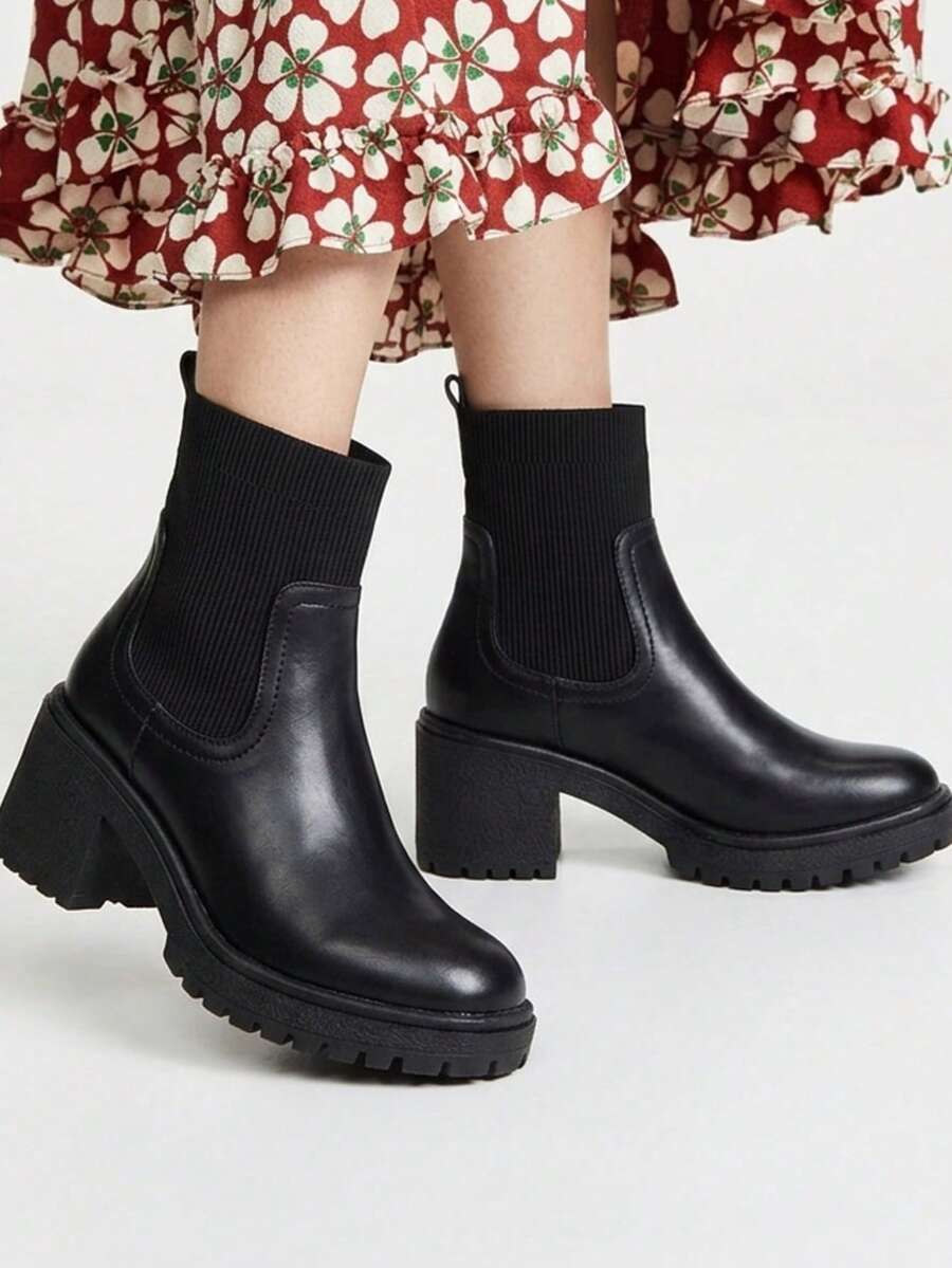 bota moderna y versátil