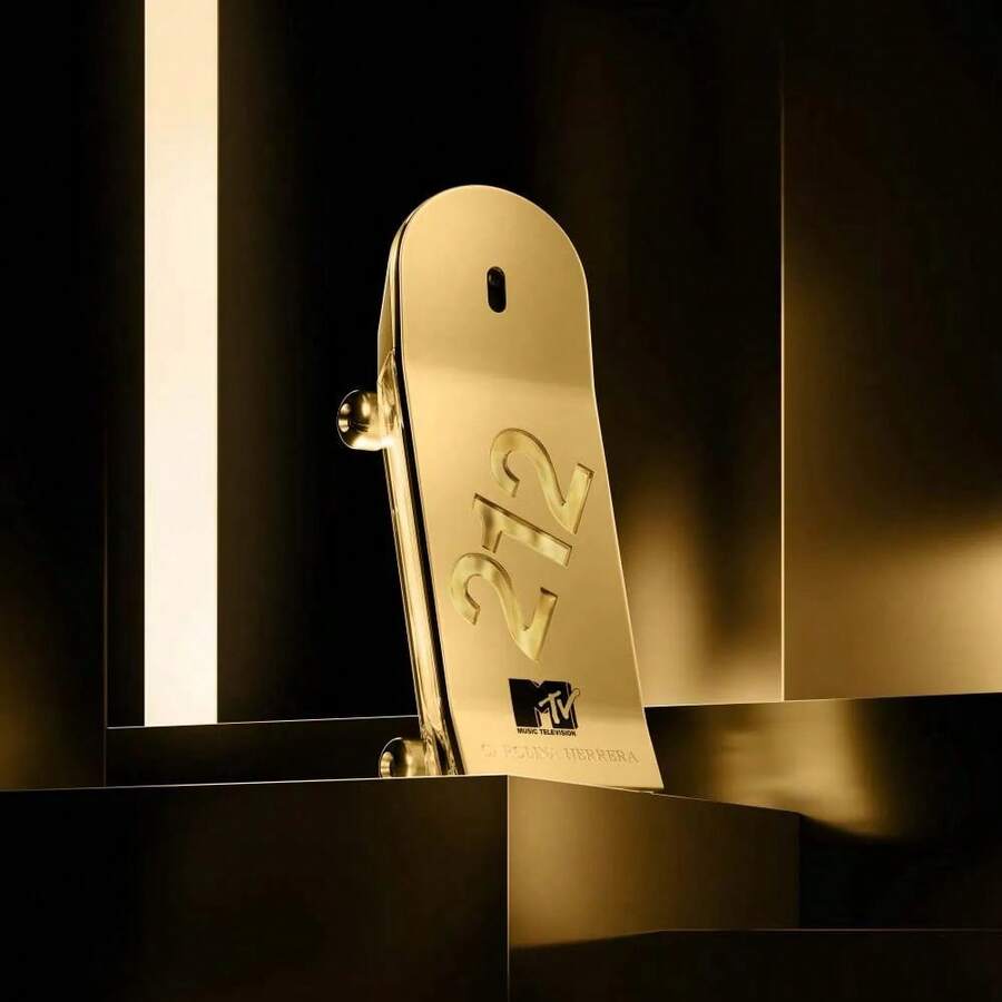 Carolina Herrera 212 Heroes