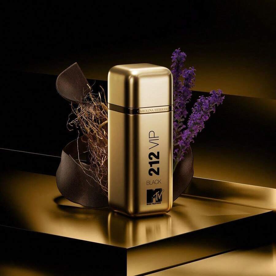 Carolina Herrera 212 Vip