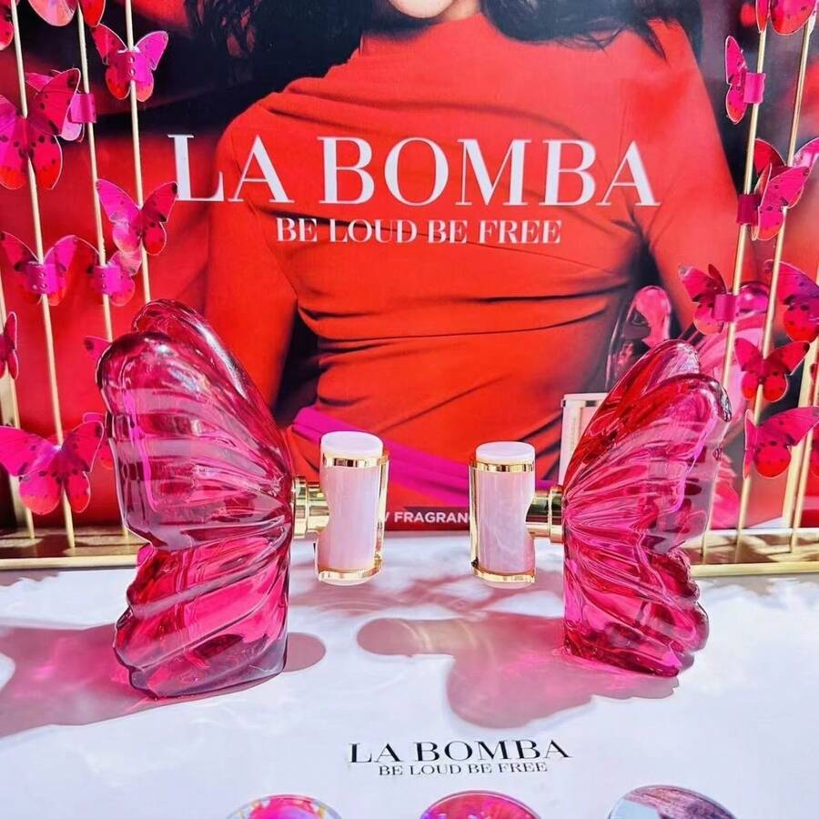 Carolina Herrera La Bomba
