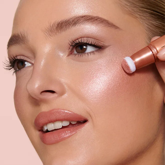 Charlotte Tilbury Beauty Light Wand - Peachgasm