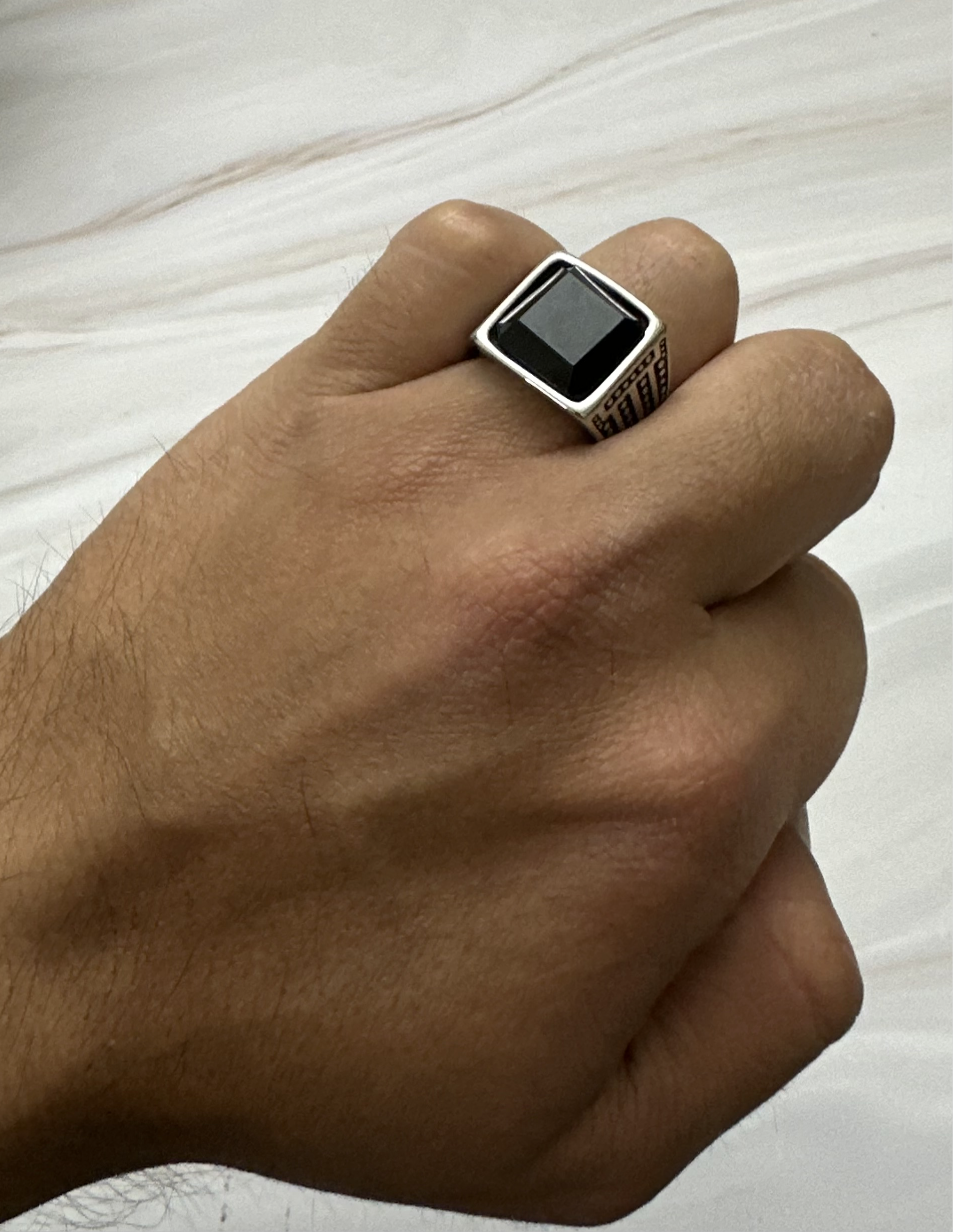 Anillo Piedra Negra Acero